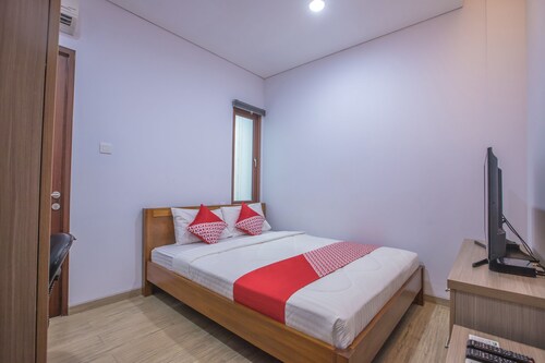 Cheap Jakarta Manggarai Station Hostels Travelocity