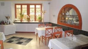 Tägliches kostenloses kontinentales Frühstück