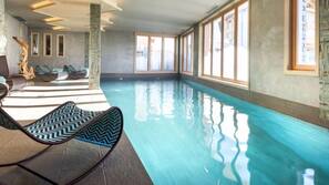 Piscine couverte