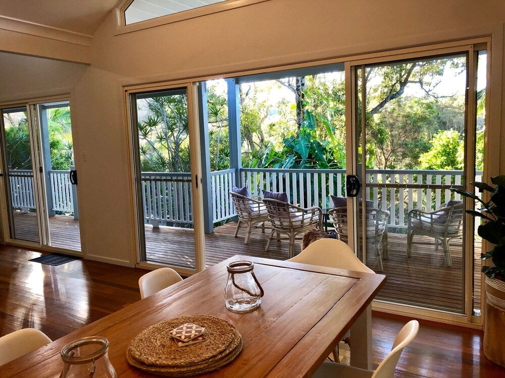 Your Coastal Treetop Escape