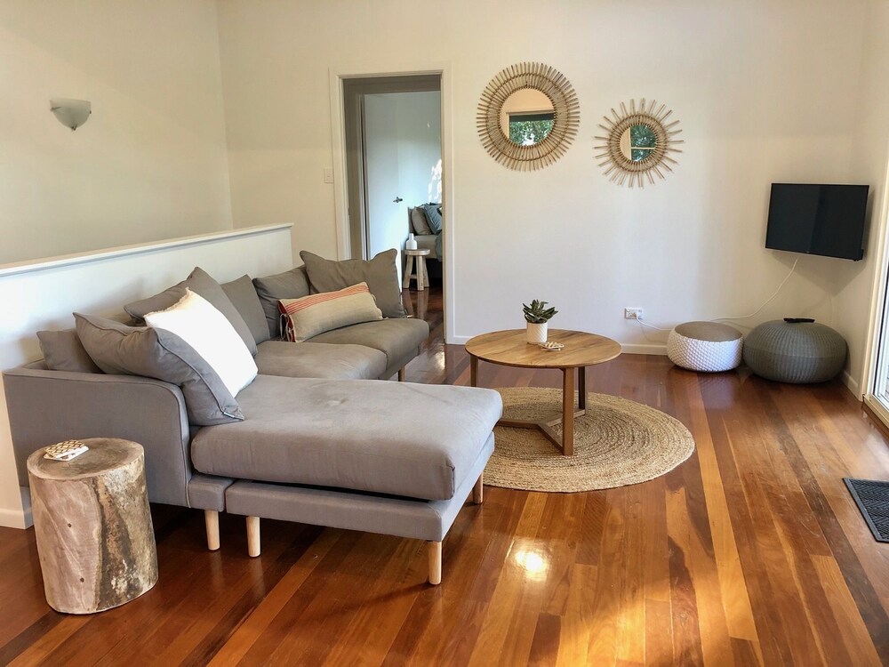 Your Coastal Treetop Escape