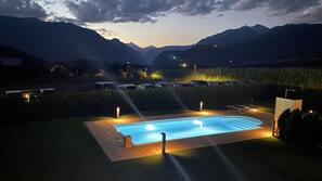 Piscina all'aperto