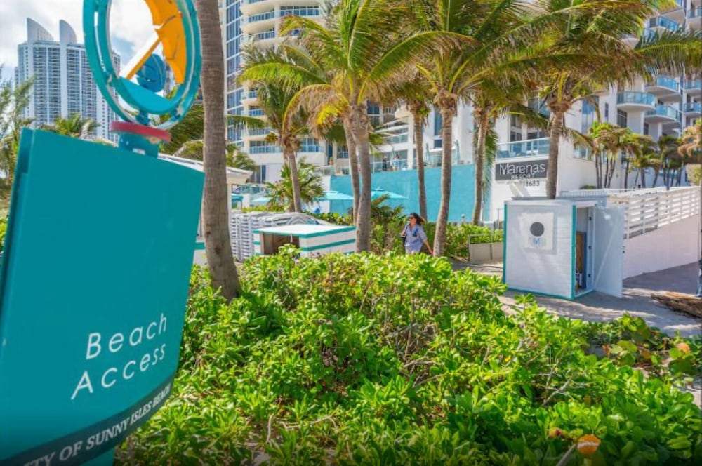 MARENAS BEACH RESORT privately managed by Miami and the Beaches Rentals