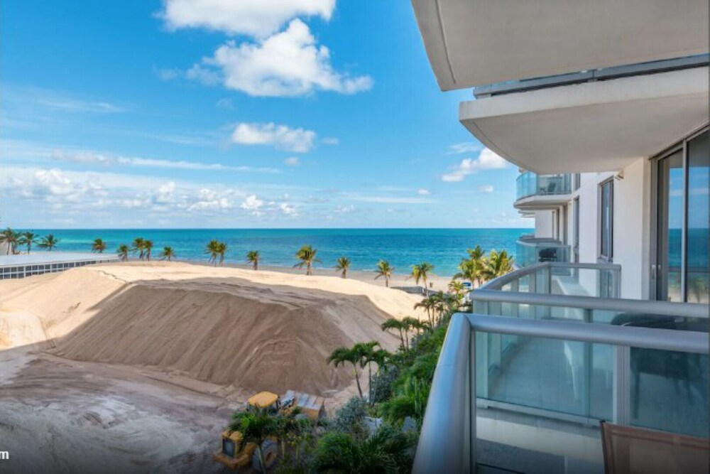 MARENAS BEACH RESORT privately managed by Miami and the Beaches Rentals