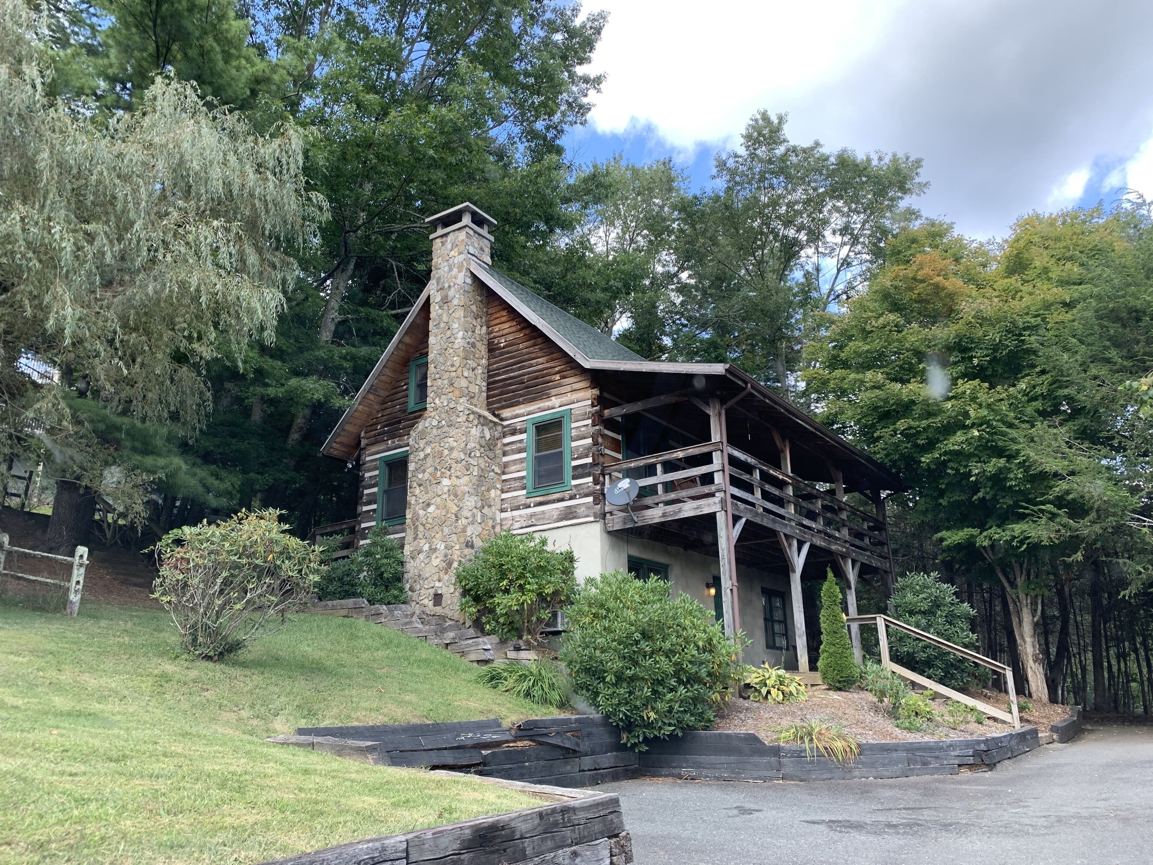 Mountain Cabin In Downtown Banner Elk Excellent Views 1bd 1ba