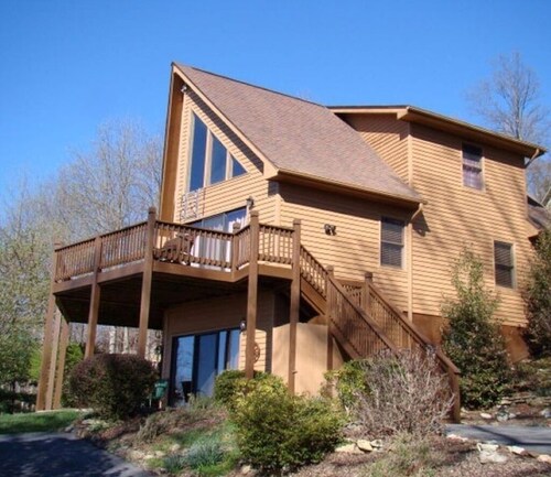 Best Cabins In Pilot Mountain For 2020 Find Cheap 48 Cabins