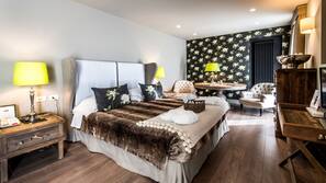 Couette en duvet d'oie, minibar, coffre-forts dans les chambres, bureau