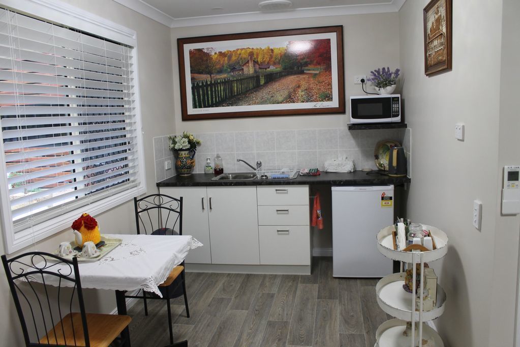 Dalrymple Lodge Bed and Breakfast