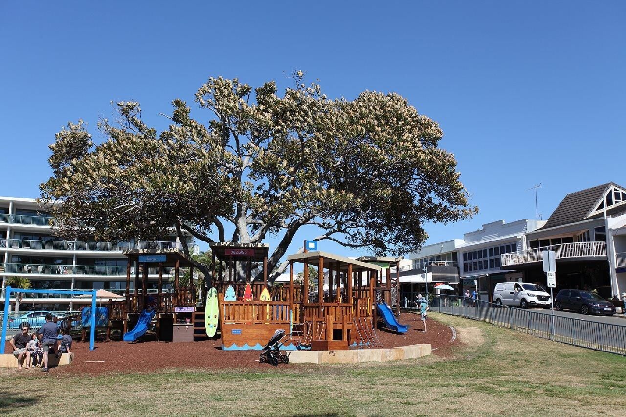 Moffat Magic at Moffat Beach