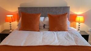 5 bedrooms
