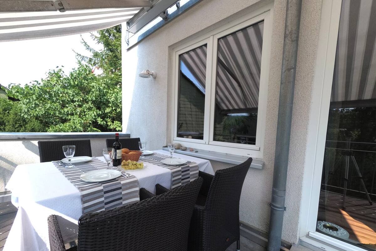 Fewo Arnsberg The Apartment On Ruhrtalradweg 21 Room Prices Deals Reviews Expedia Com