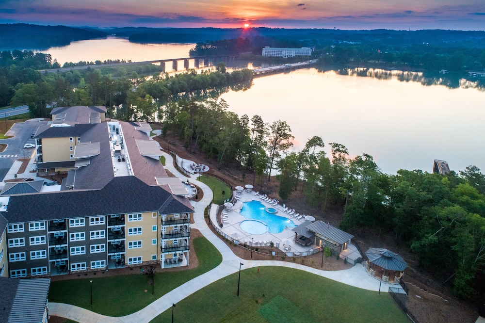 Lakeside Lodge Clemson in Seneca Best Rates & Deals on Orbitz