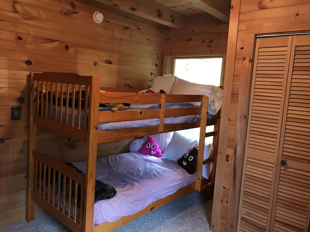Towering Pines Cabin Beulah Vrbo