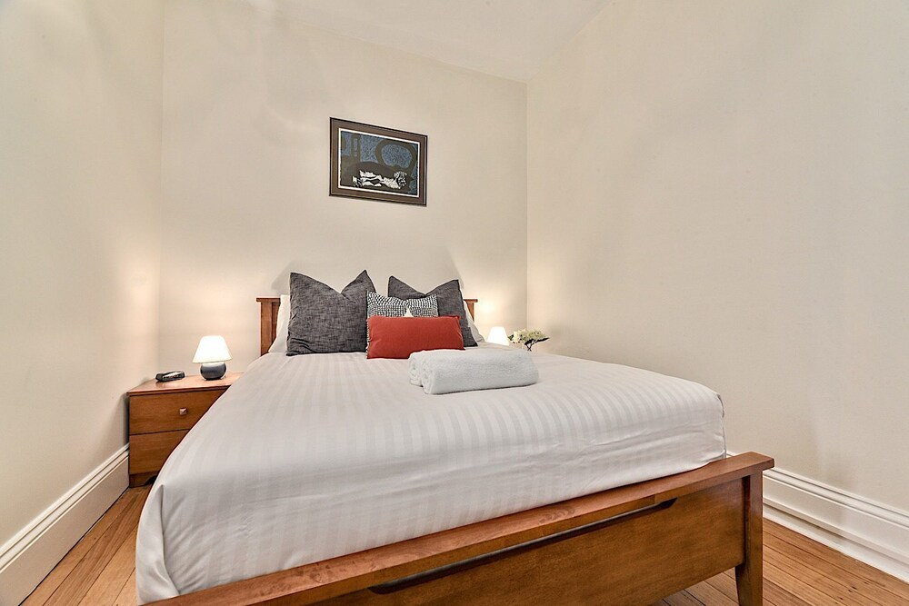 City buzz! - Launceston, TAS