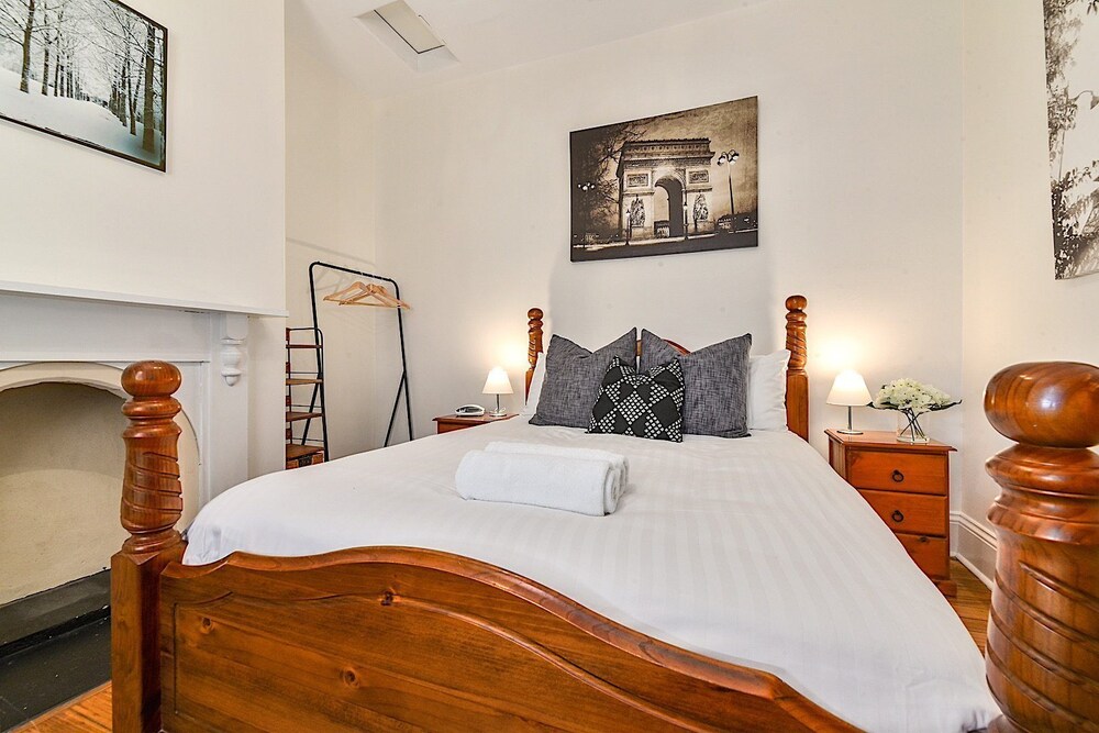 City buzz! - Launceston, TAS