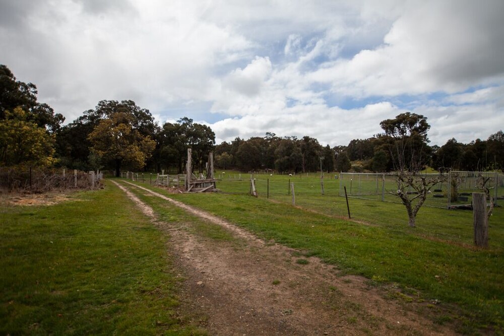 Double Oaks Estate