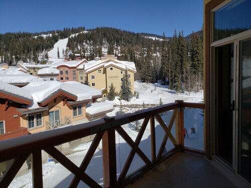 Book Kamloops Vacation Rentals Travelocity Com