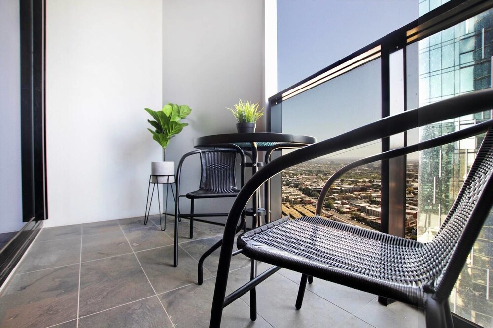 172br1bth Apt Lv31skyline Viewmel CBD Free Tram