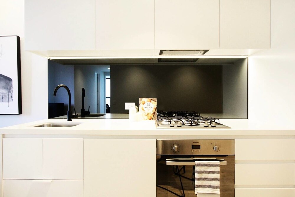 172br1bth Apt Lv31skyline Viewmel CBD Free Tram