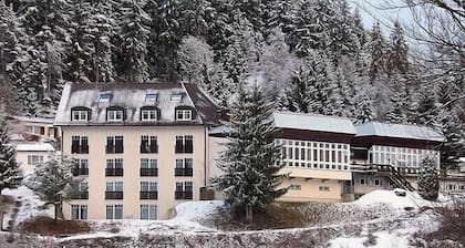 Waldhotel Feldbachtal