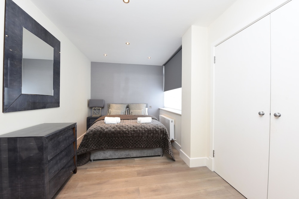 The Glasshouse Apartments Deals & Reviews (London, GBR) Wotif