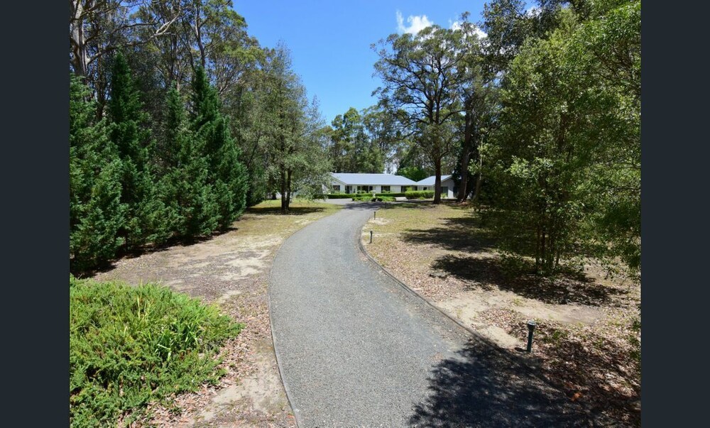 Orana House Bangalee - Family holiday home opposite Cambewarra Estate Winery