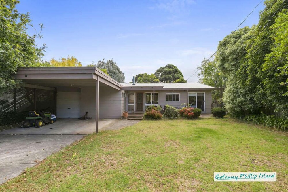 Glen Isla on the Beach - 3 Bedrooms Direct Access to the Foreshore