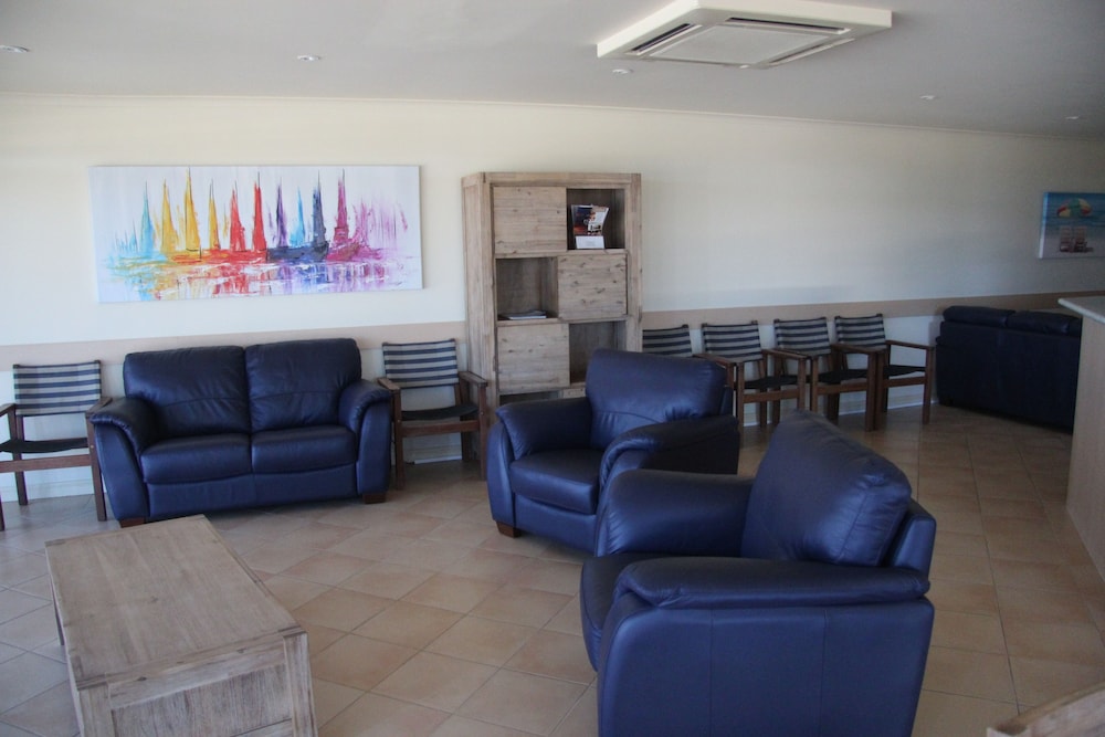 Cliff House Beachfront Villas Deals & Reviews (Moonta Bay, AUS) Wotif