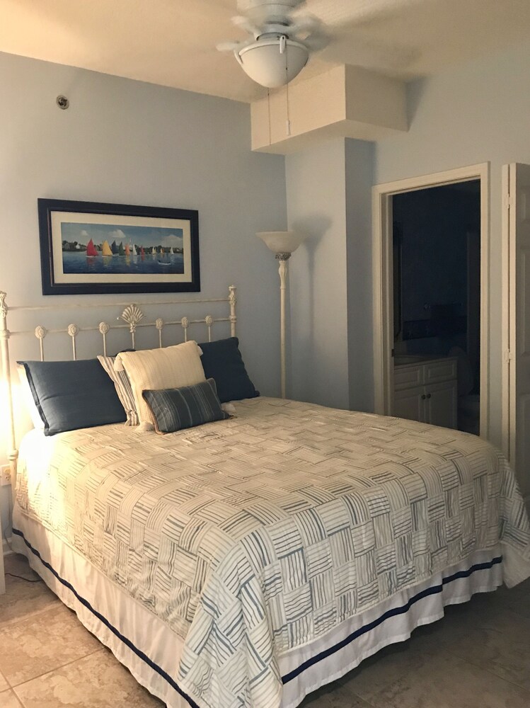 SNOWBIRDS Wanted, Long Term Rental 20202021, 3 BR, 3 1/2 BA