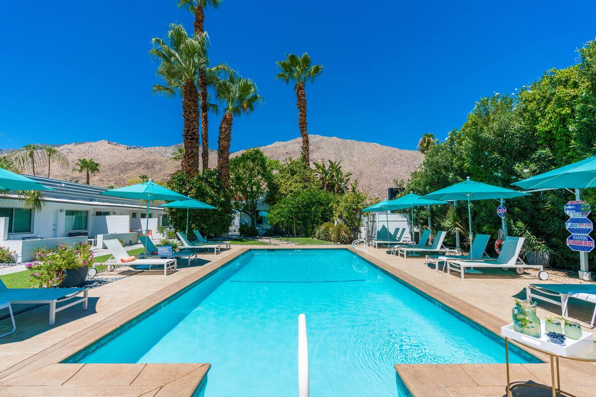 Bellevue Oasis Palm Springs Room Prices 79 Deals Reviews Expedia