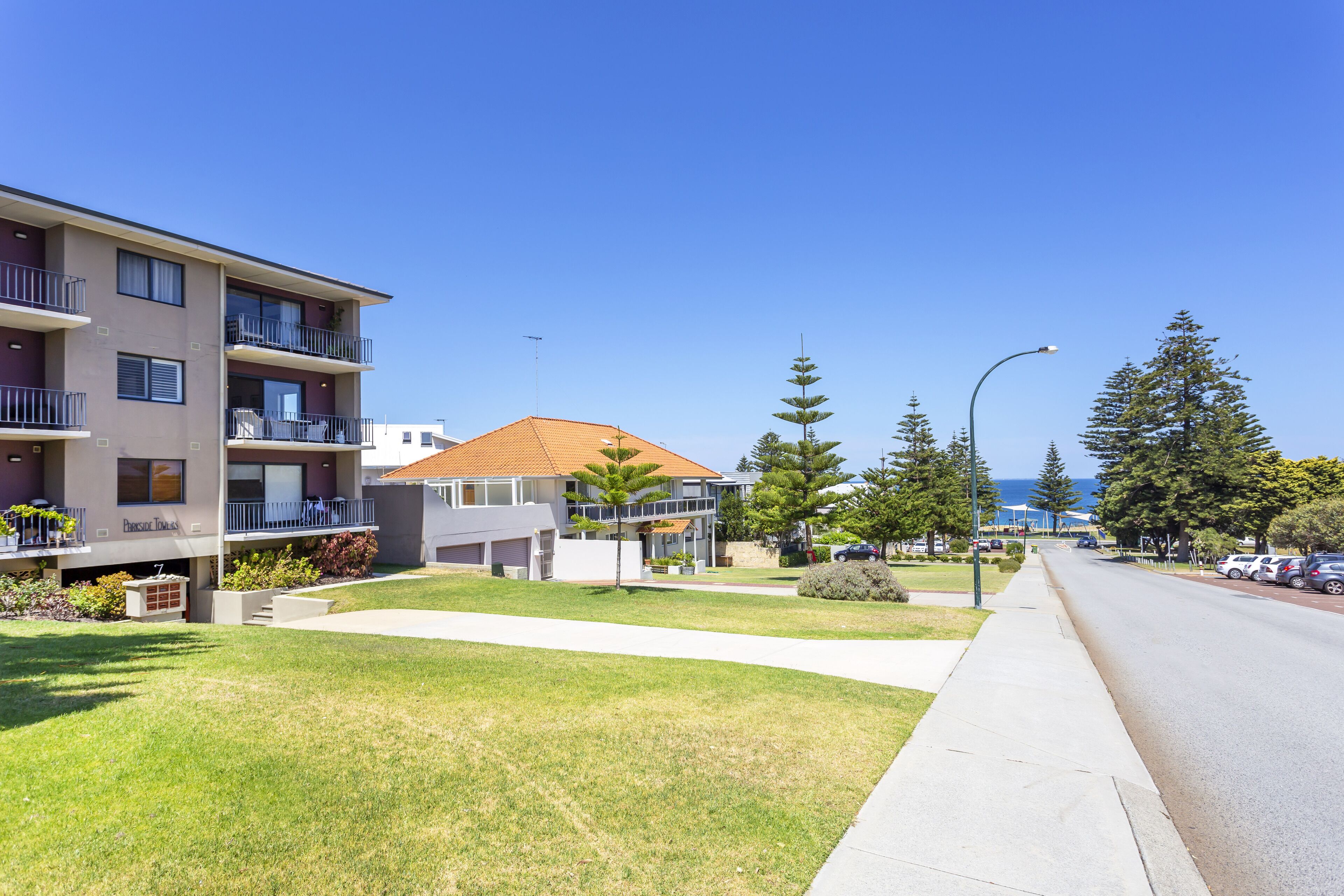 Cottesloe Marine Apartment