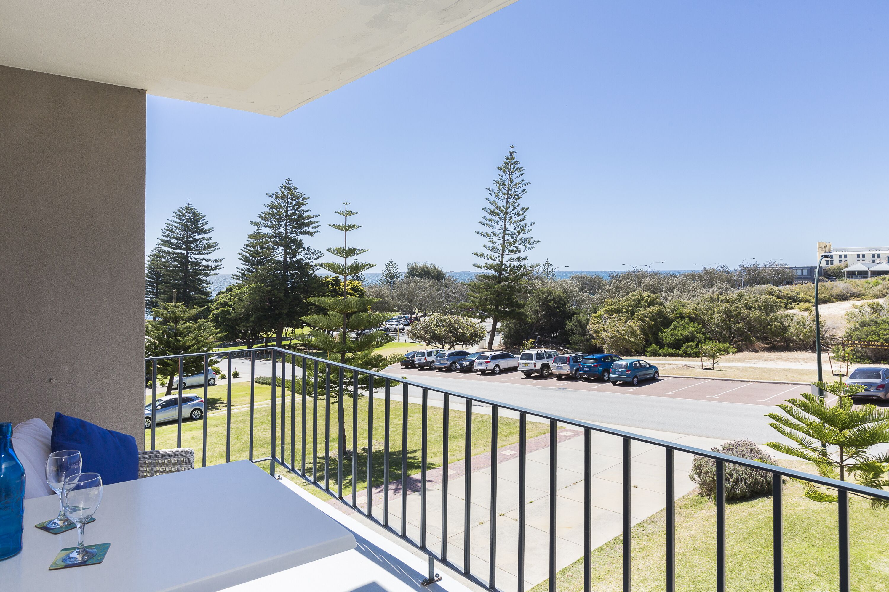 Cottesloe Marine Apartment