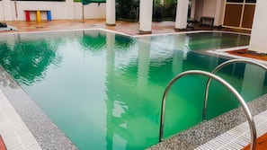 Indoor pool, outdoor pool