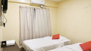 Free WiFi, bed sheets