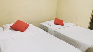 Free WiFi, bed sheets