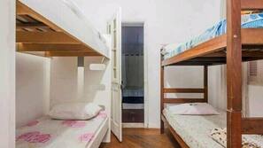 Frigobar, Wi-Fi de cortesia, roupa de cama