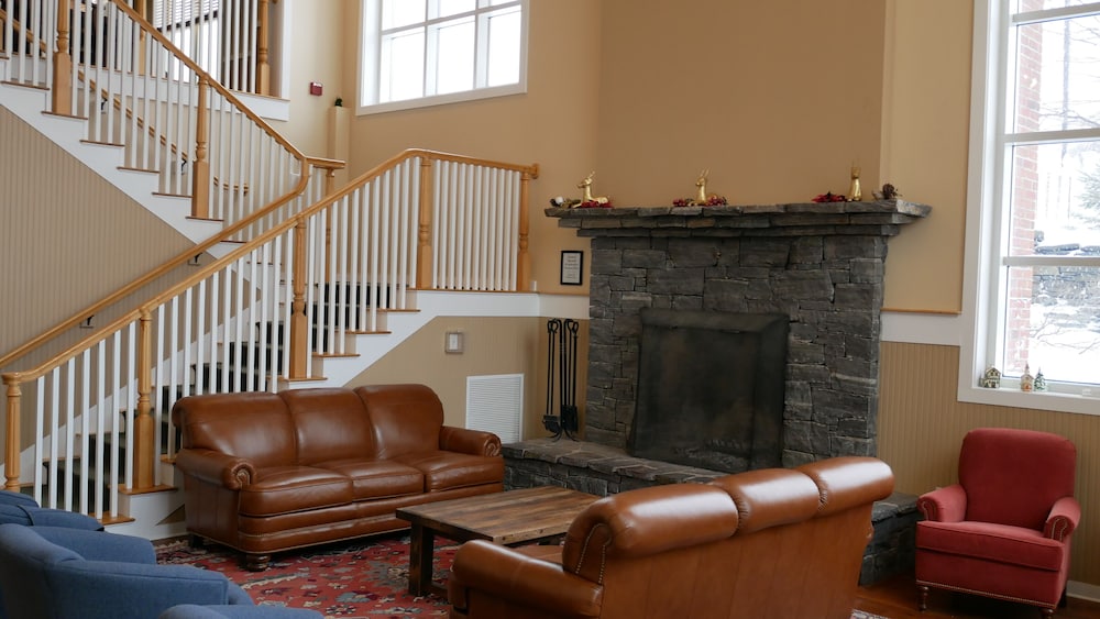 Long Trail House Studio at Stratton Mountain Resort Deals & Reviews