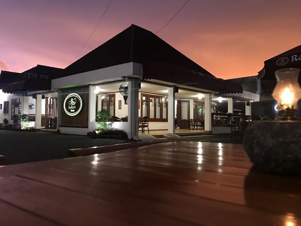 Sultan Guest House n Resto