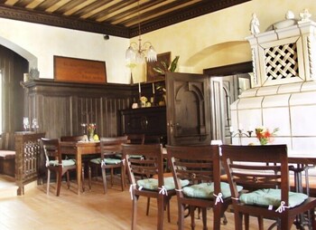 Henneberger Haus Restaurant Pension Meiningen 2020 Room Prices