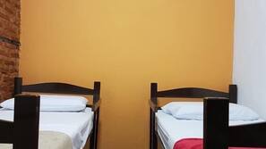 Wi-Fi de cortesia, roupa de cama