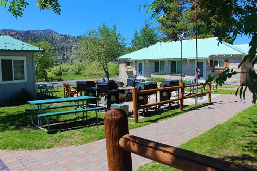 Hotels Near June Lake Marina In June Lake From 80 Ebookers Com