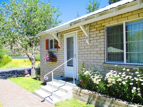 Best Cabins In Bishop For 2020 Find Cheap 64 Cabins Rentals