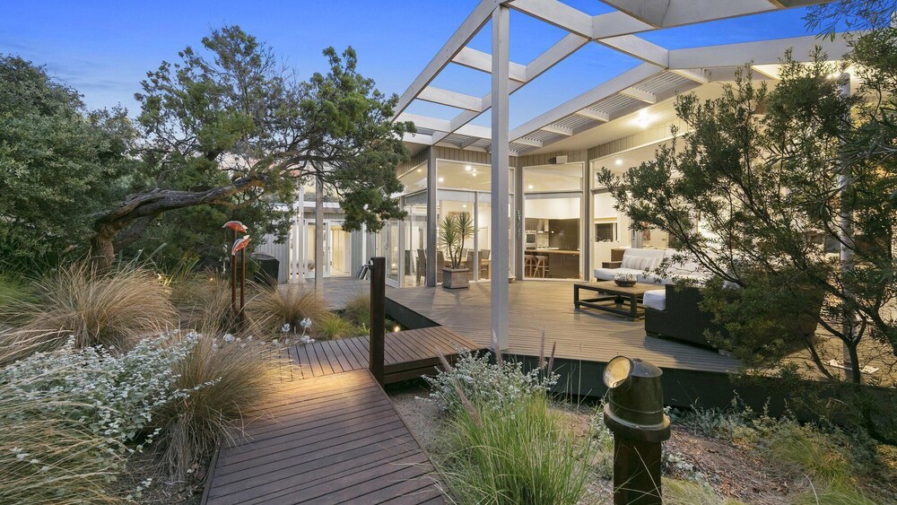 Wanda Hideaway - Modern Family Portsea Retreat