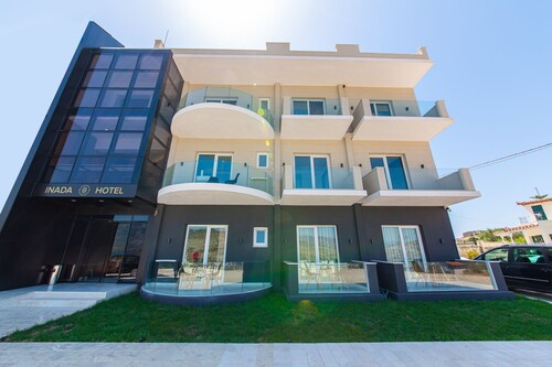 Familienfreundliche Hotels In Ksamil Qark Vlora Hotels Expedia De