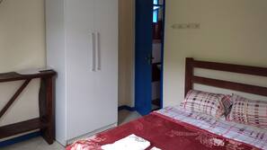 Minibar, kostenloses WLAN, Bettwäsche