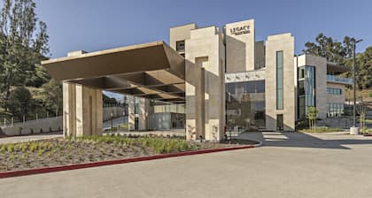 Legacy Resort Hotel & Spa