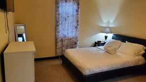 2 bedrooms, iron/ironing board, Internet, bed sheets