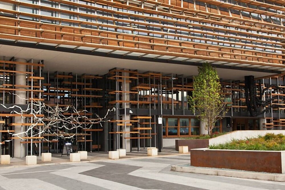 Canberra Luxury Apartment 1