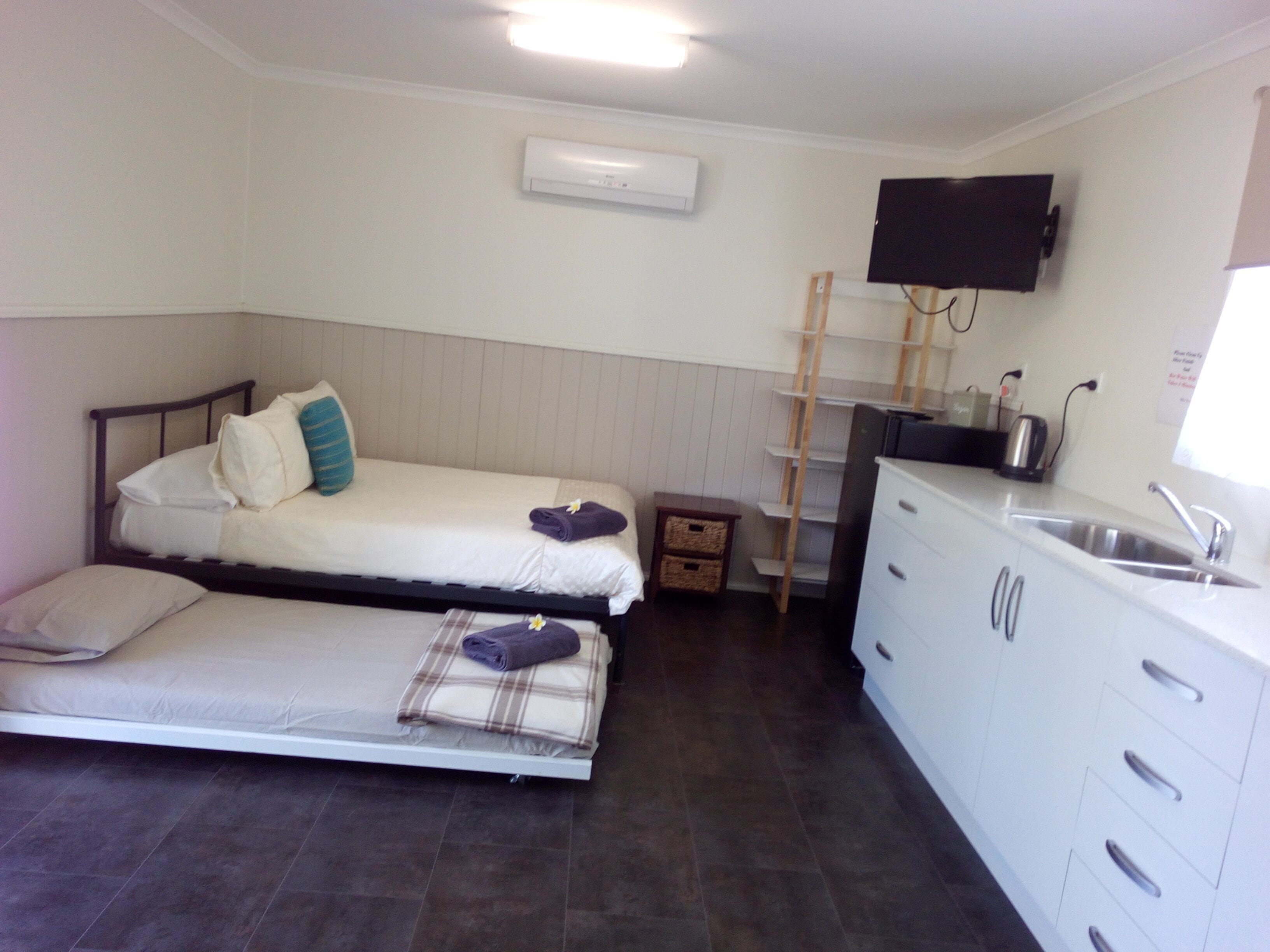 Silver Wattle Caravan Park
