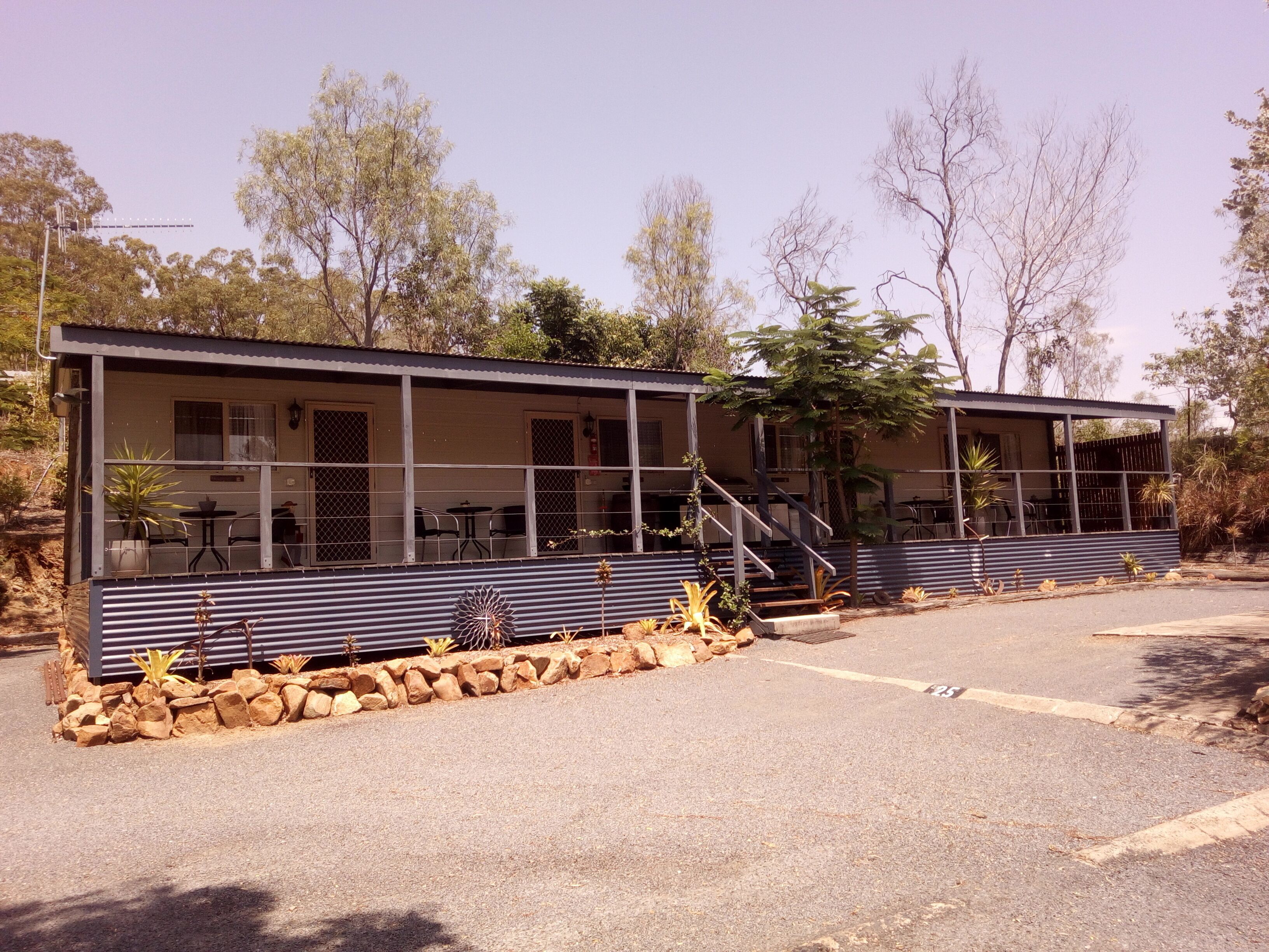 Silver Wattle Caravan Park